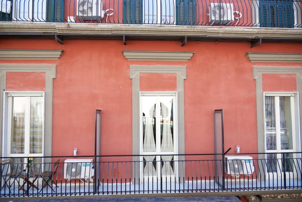 L'Ammor E Napule Nápoles Exterior foto